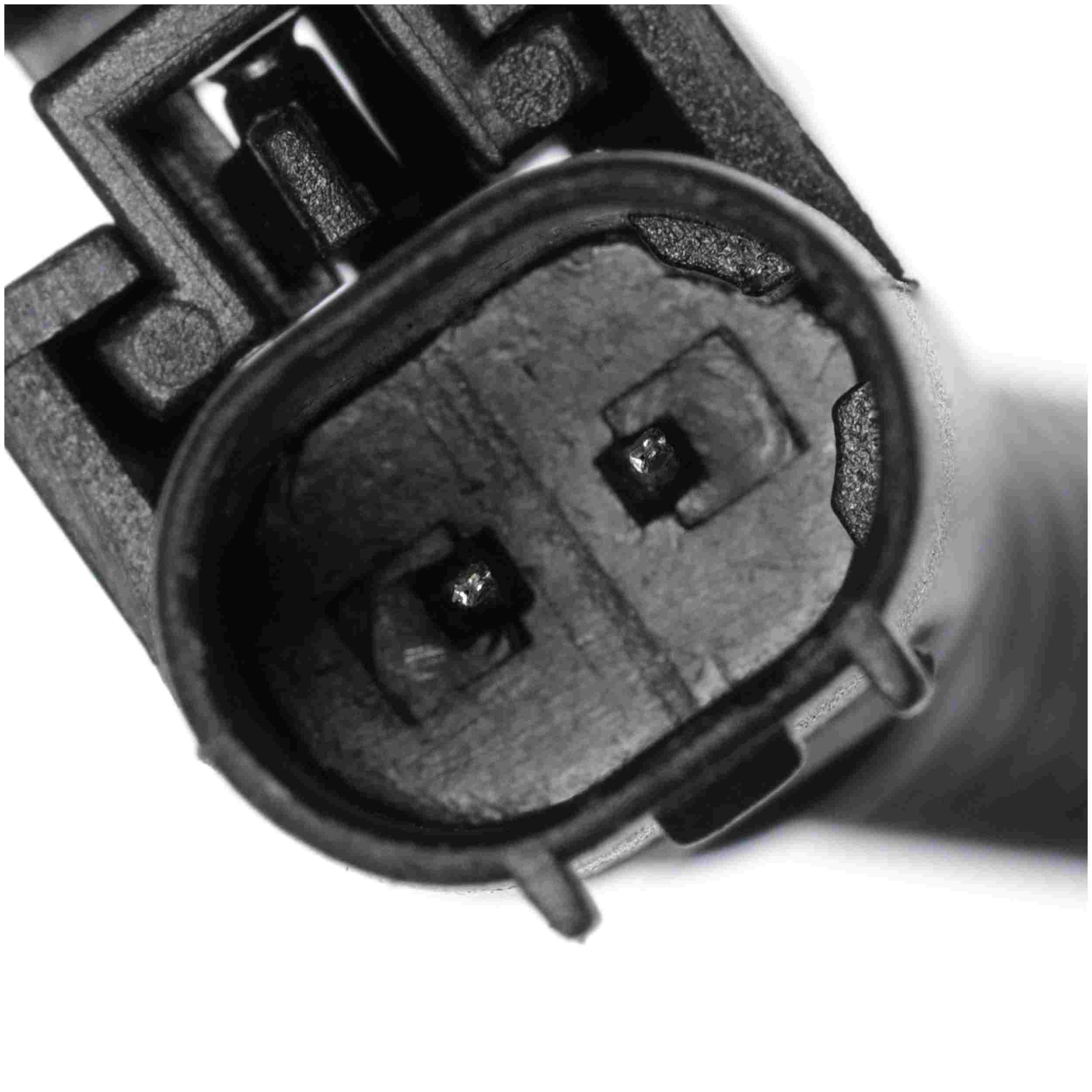 Delphi ABS Wheel Speed Sensor SS11586