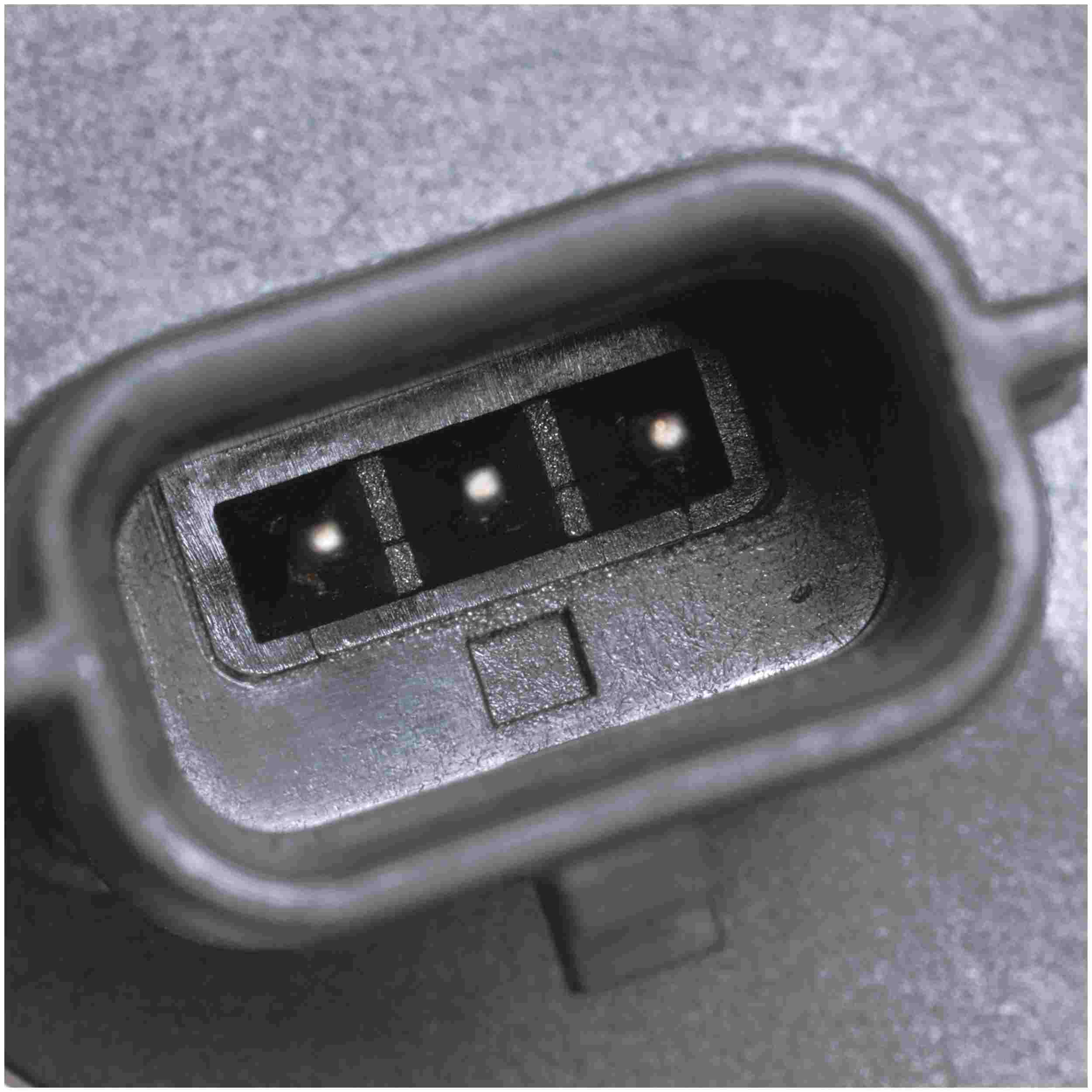 Delphi Engine Crankshaft Position Sensor SS12018