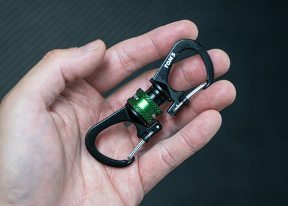 TOM'S Racing NITEIZE x TOM'S Slidelock 360 Magnetic Locking Dual Carabiner