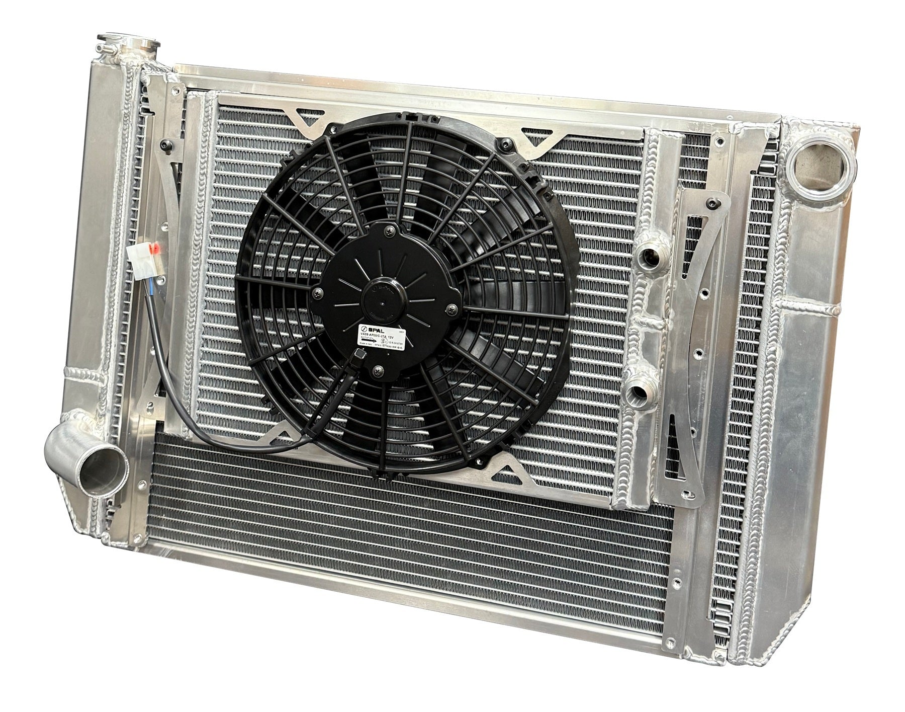 FLUIDYNE PERFORMANCE Radiator Dbl 29X18 W/Oil Cooler Closed GM Heating and Cooling Radiators main image