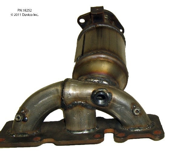 Davico Mfg Exact-Fit Catalytic Converter - Manifold 18252