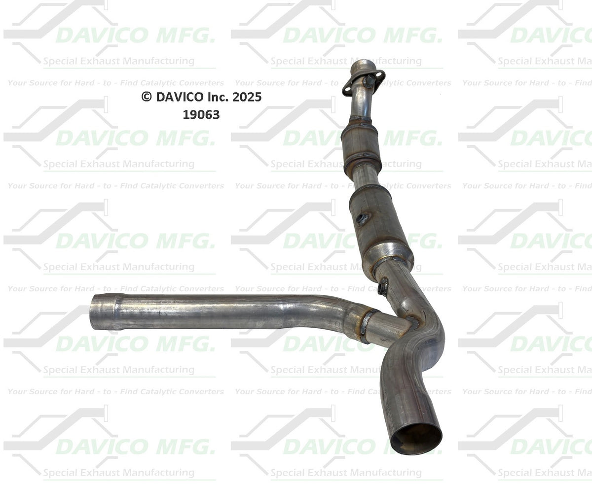 Davico Mfg Exact-Fit Catalytic Converter 19063