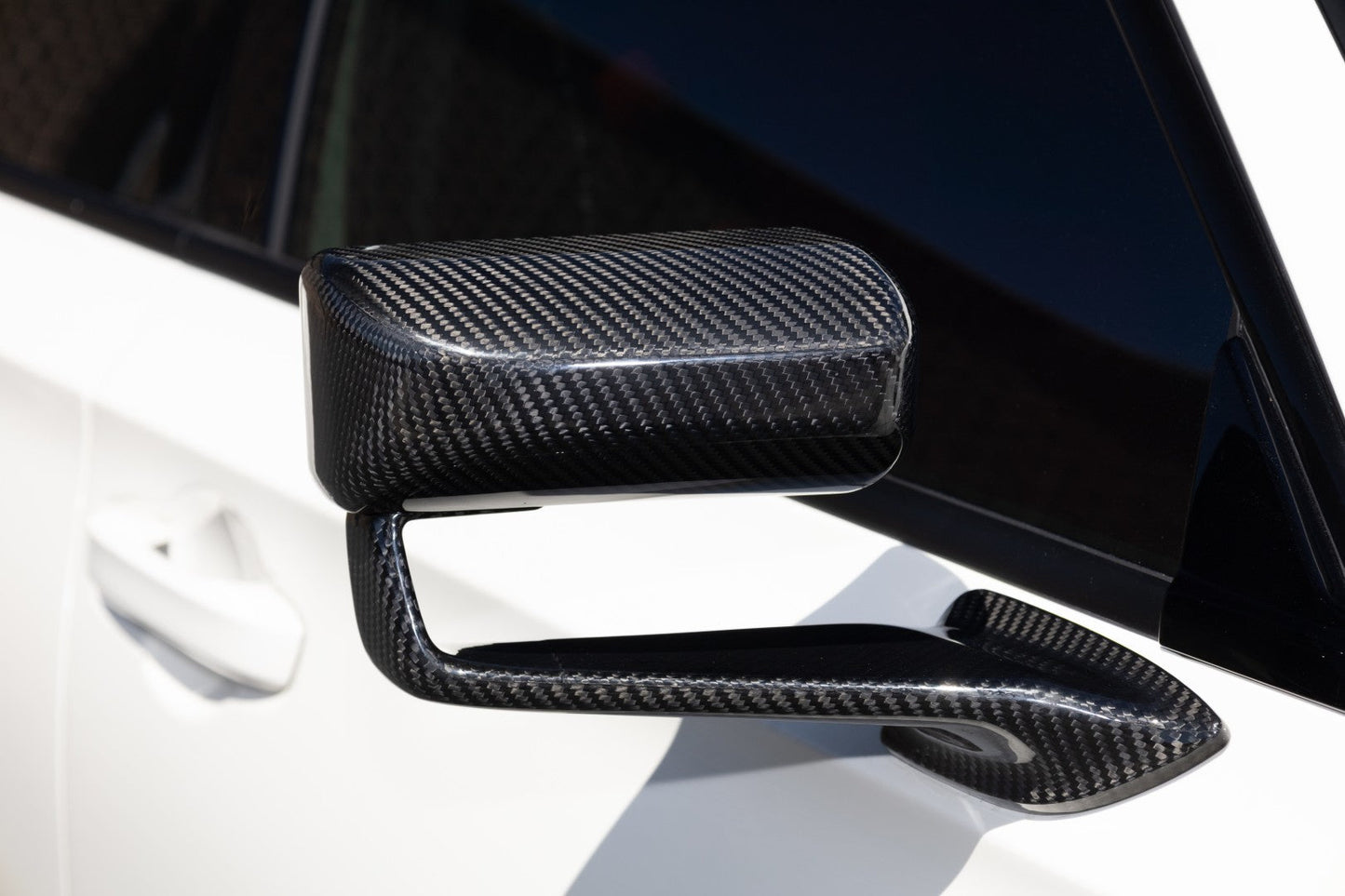 APR GT2 AeroMirror - Honda FL5 Civic Type R Fitment