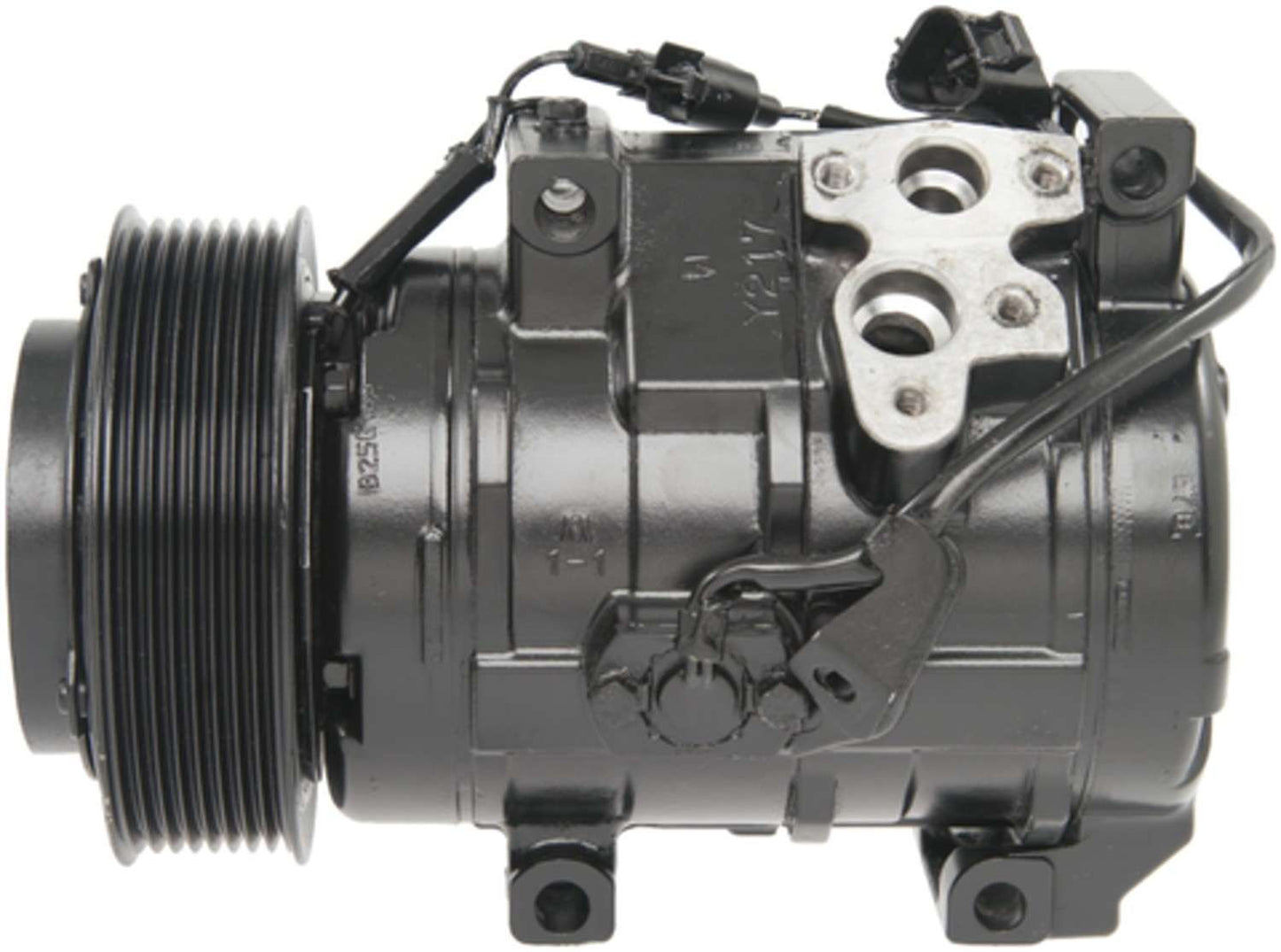 Four Seasons Reman Nippondenso 10S20C Compressor w/ Clutch 157325