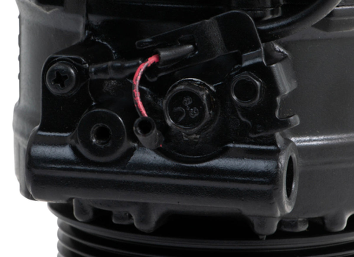 Four Seasons Reman Nippondenso 7SEU17C Compressor w/ Clutch 157376