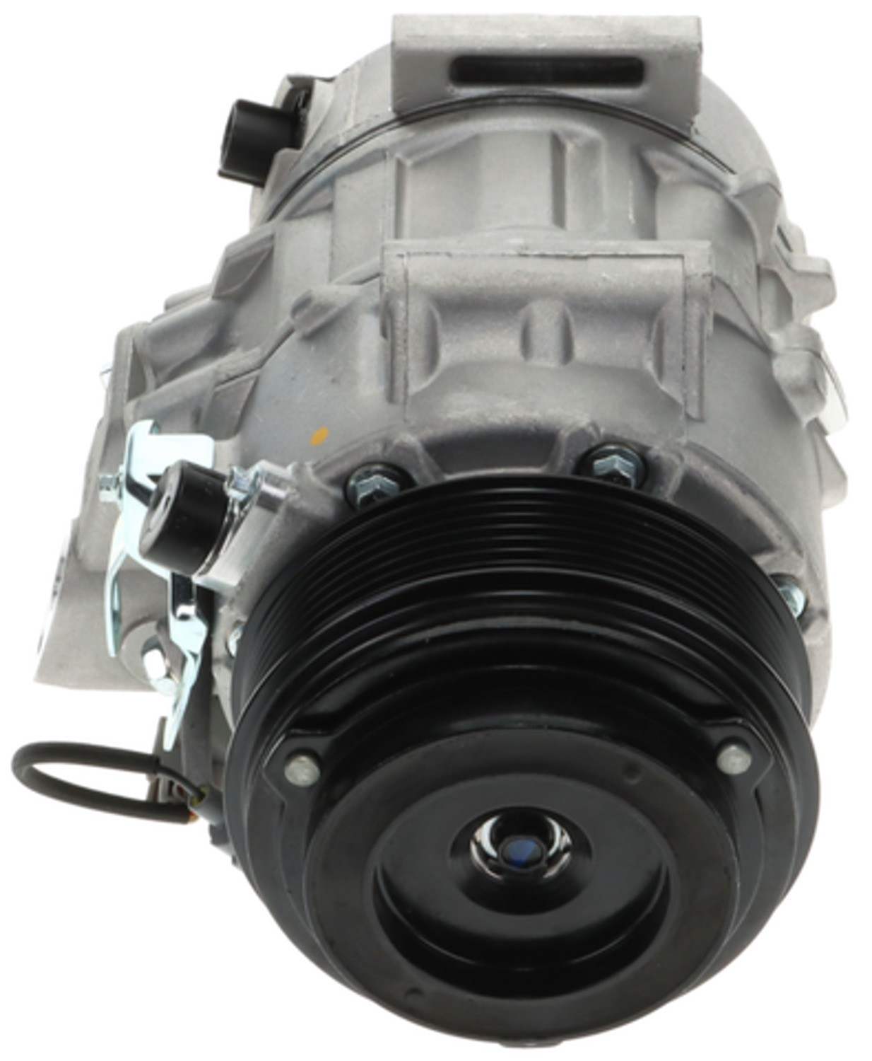 Four Seasons New Nippondenso 7SBU16C Compressor w/ Clutch 158321