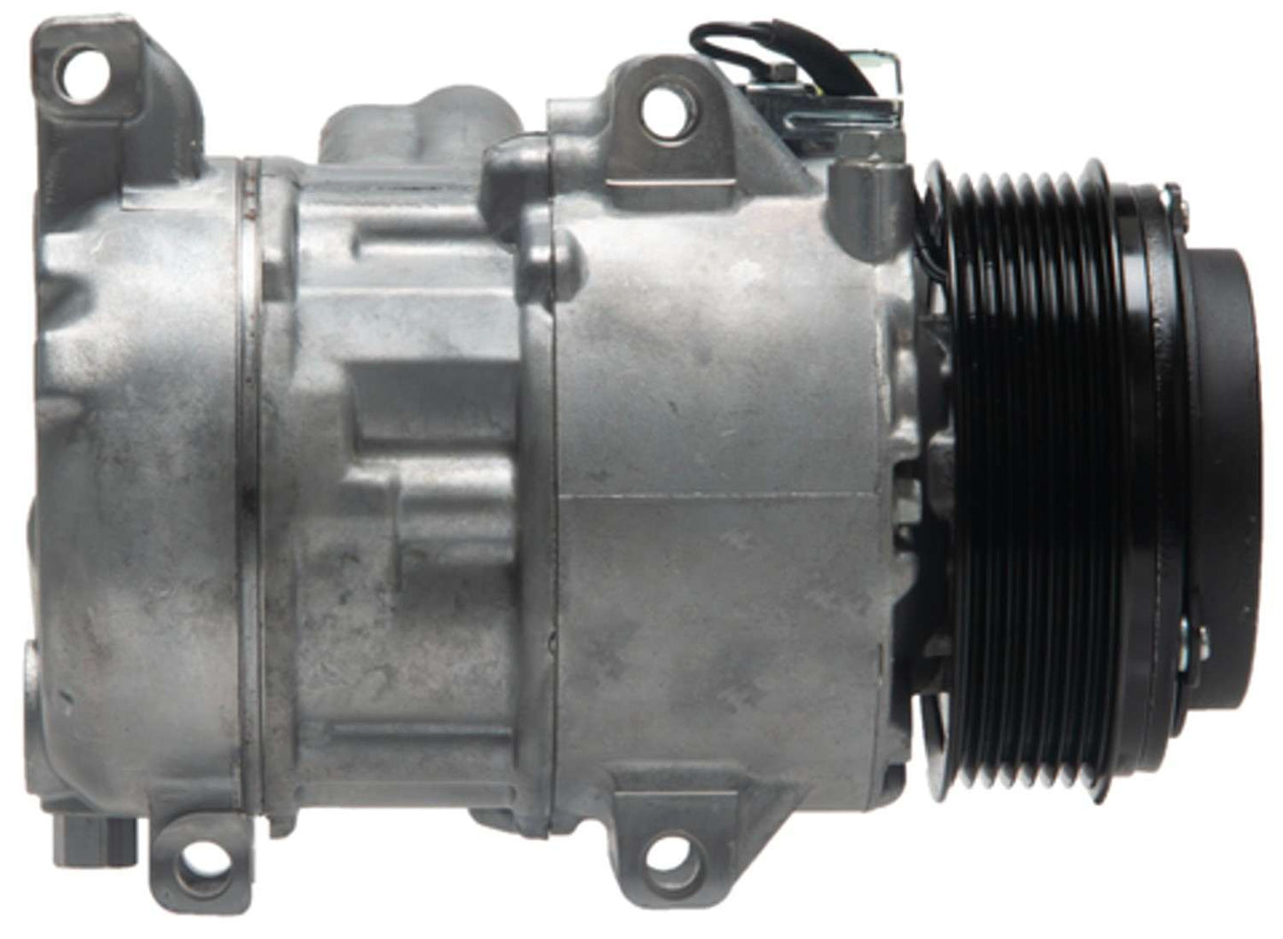 Four Seasons New Nippondenso 6SBU16C Compressor w/ Clutch 158328