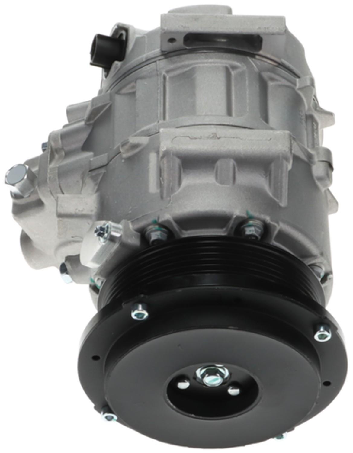 Four Seasons New Nippondenso 7SHS17C Compressor w/ Clutch 158386