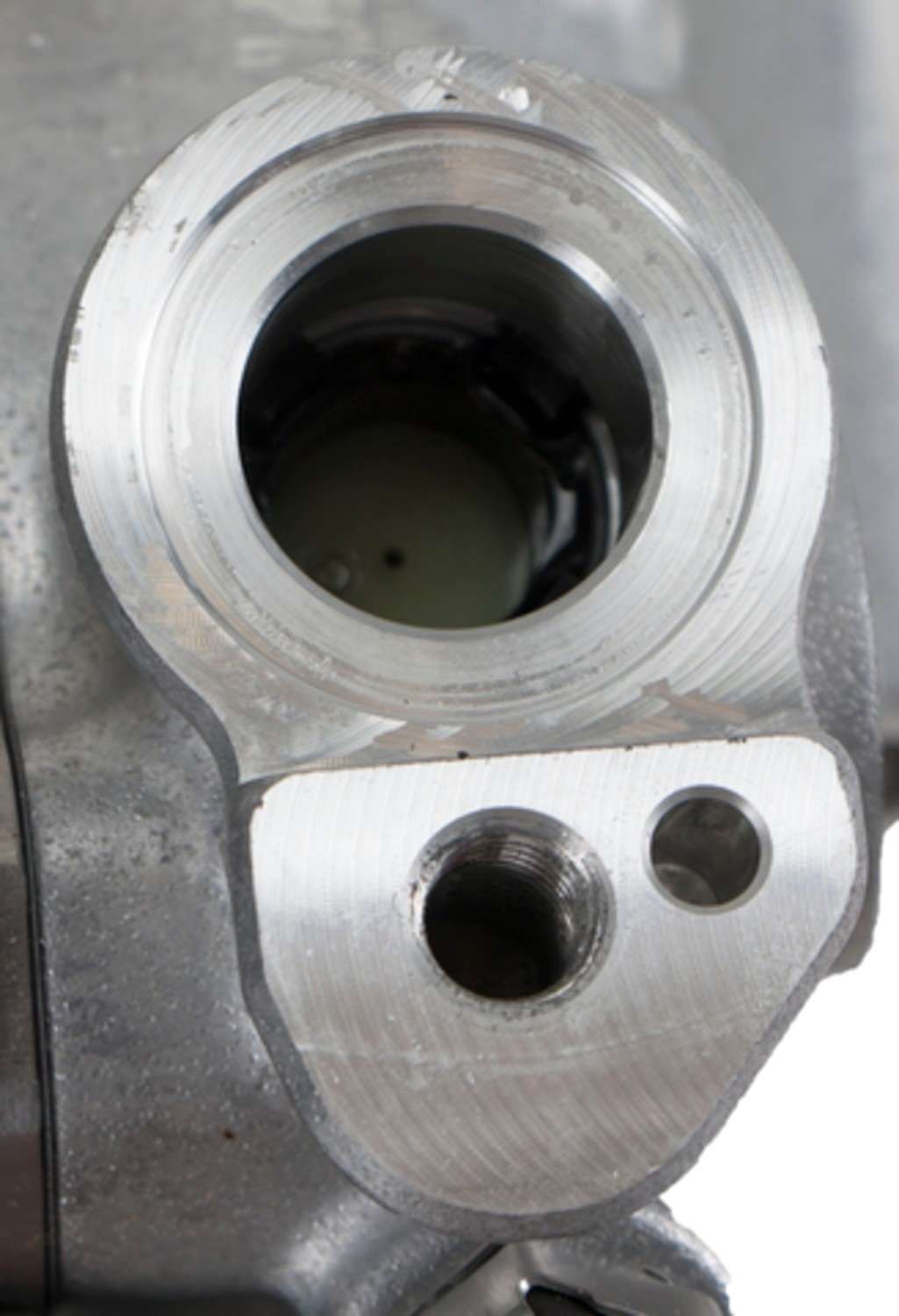 Four Seasons New Nippondenso 6SAS14C Compressor w/ Clutch 168324