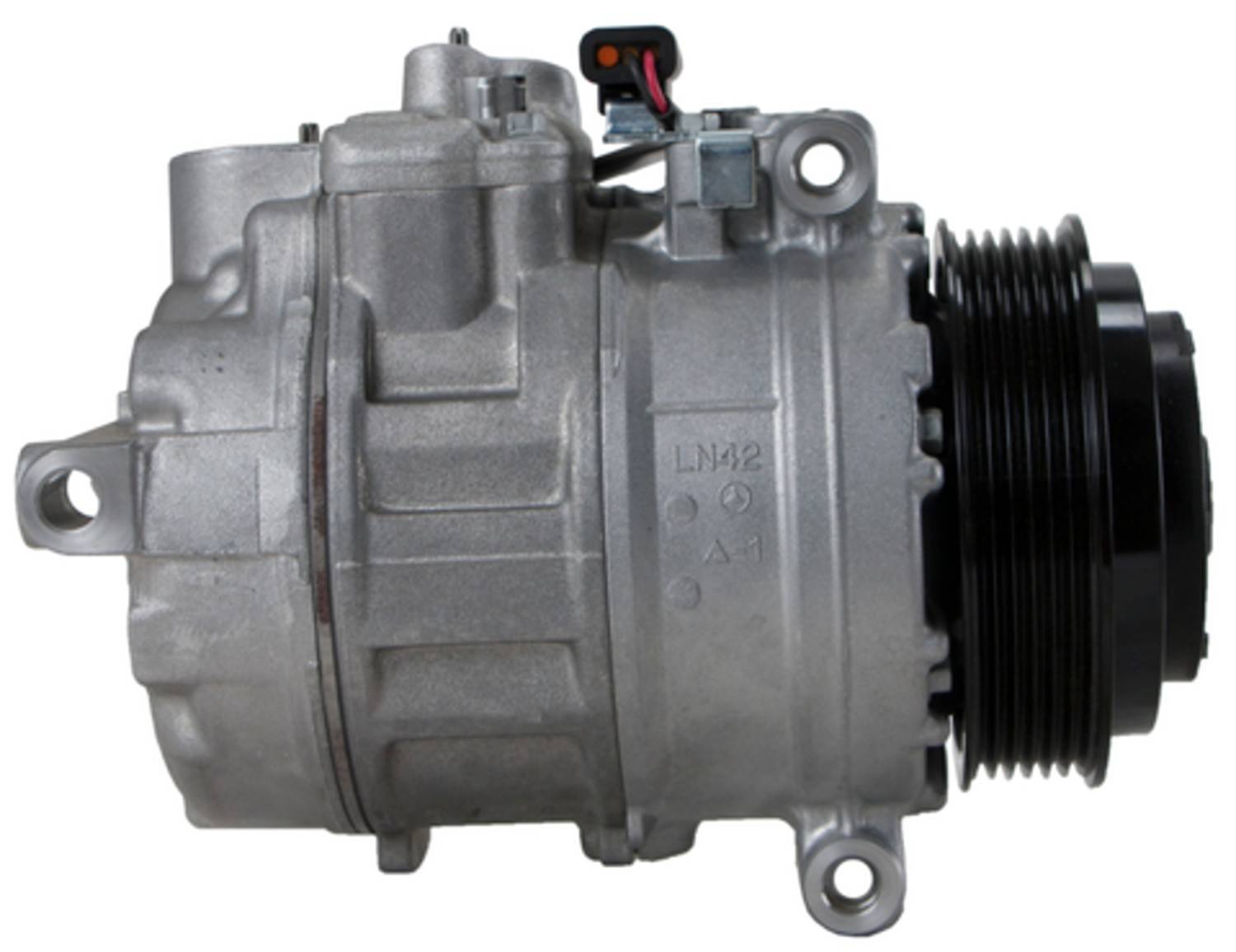 Four Seasons New Nippondenso 7SE16C Compressor w/ Clutch 168327