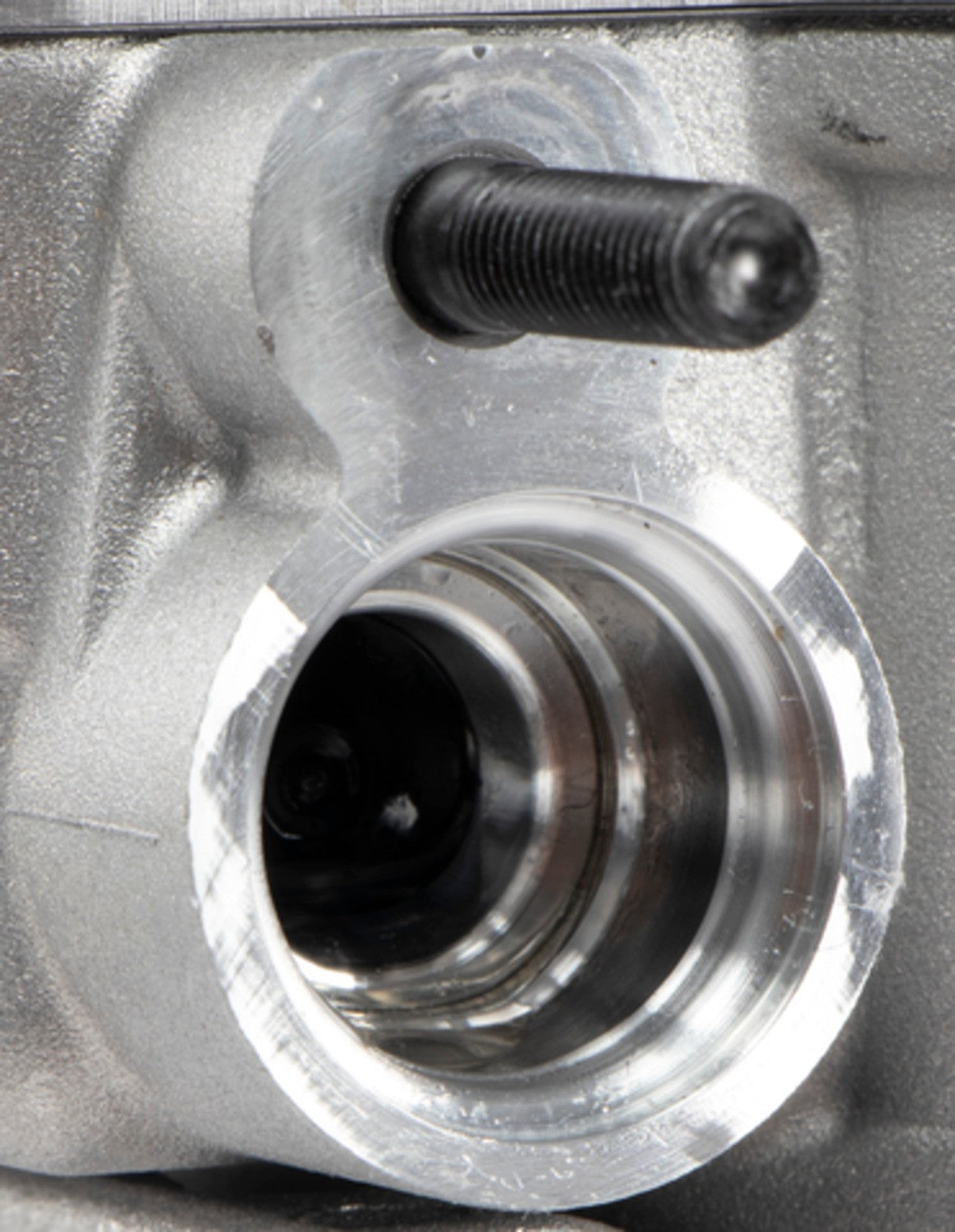 Four Seasons New Halla VS18E Compressor w/ Clutch 168340