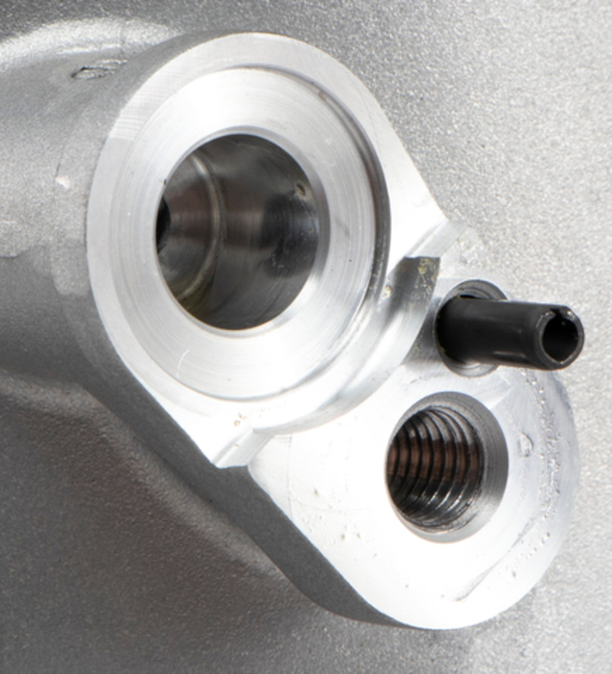 Four Seasons New Nippondenso VS14E Compressor w/ Clutch 168342