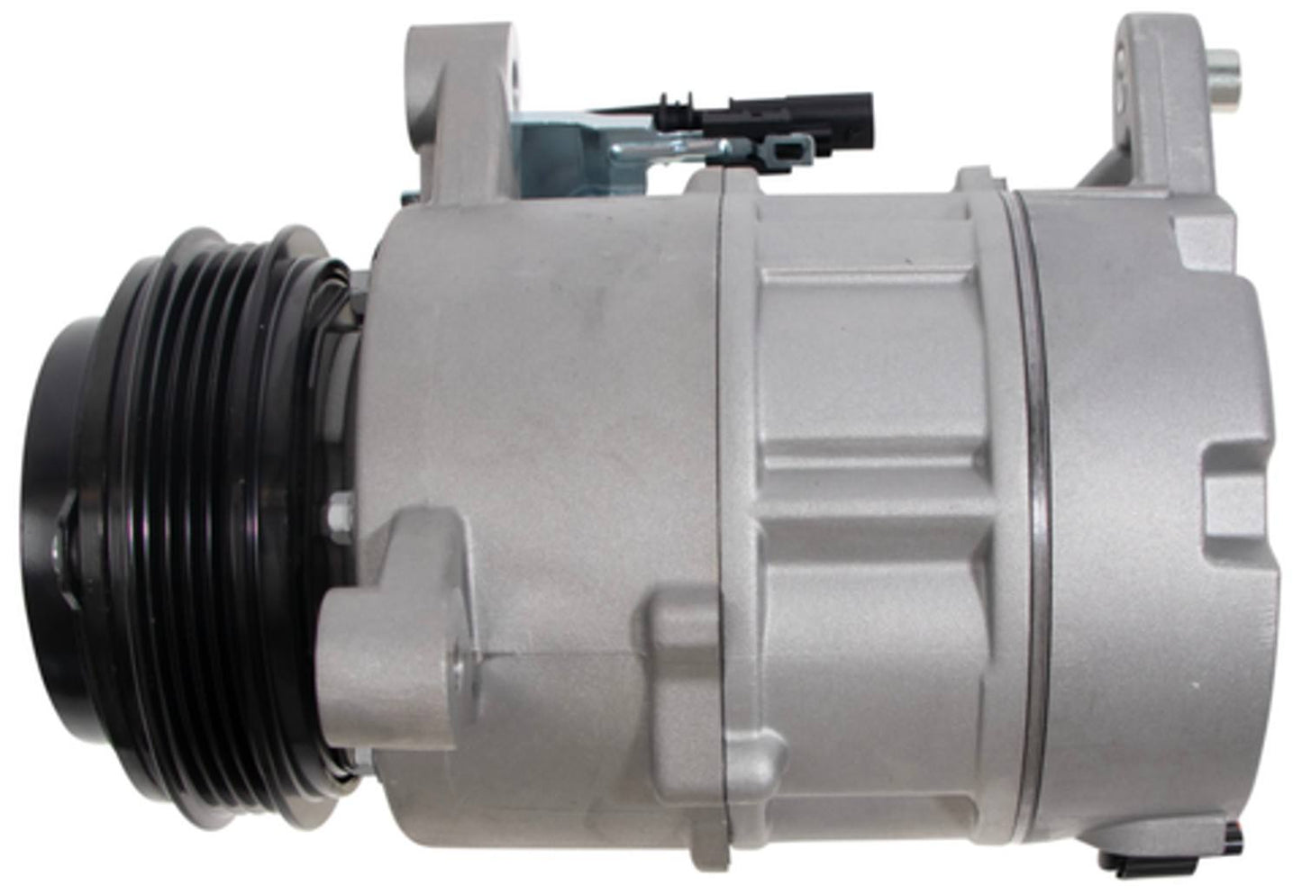 Four Seasons New Nippondenso 7SAS17A Compressor w/ Clutch 168343