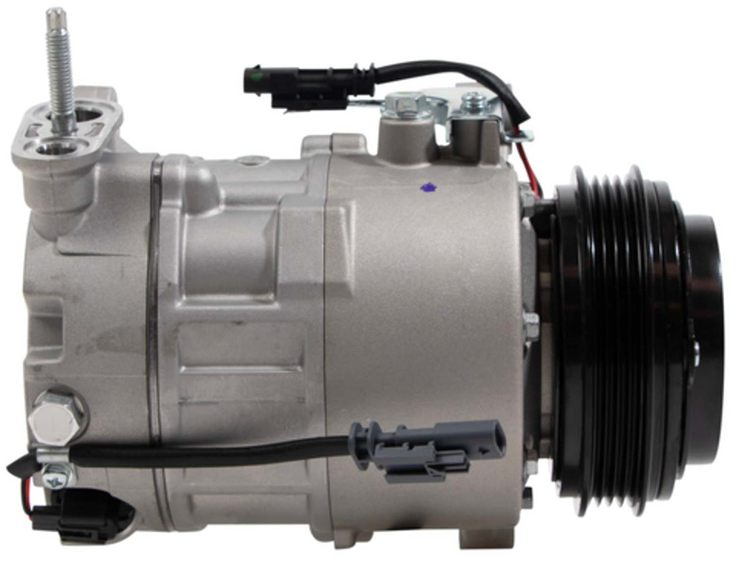 Four Seasons New Nippondenso 7SAS17A Compressor w/ Clutch 168343