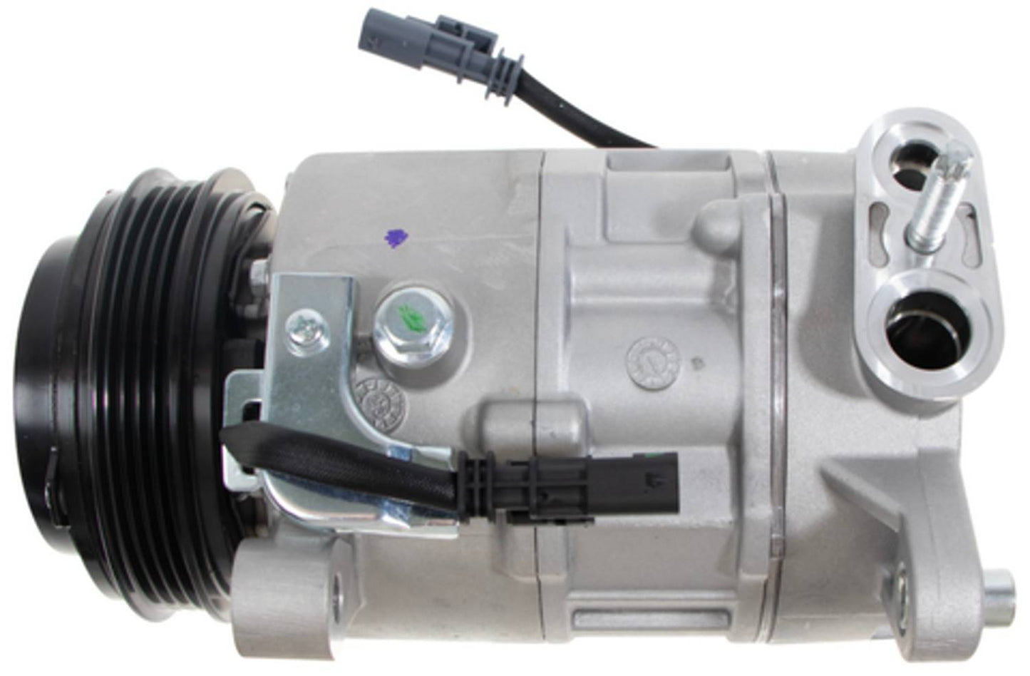 Four Seasons New Nippondenso 7SAS17A Compressor w/ Clutch 168343
