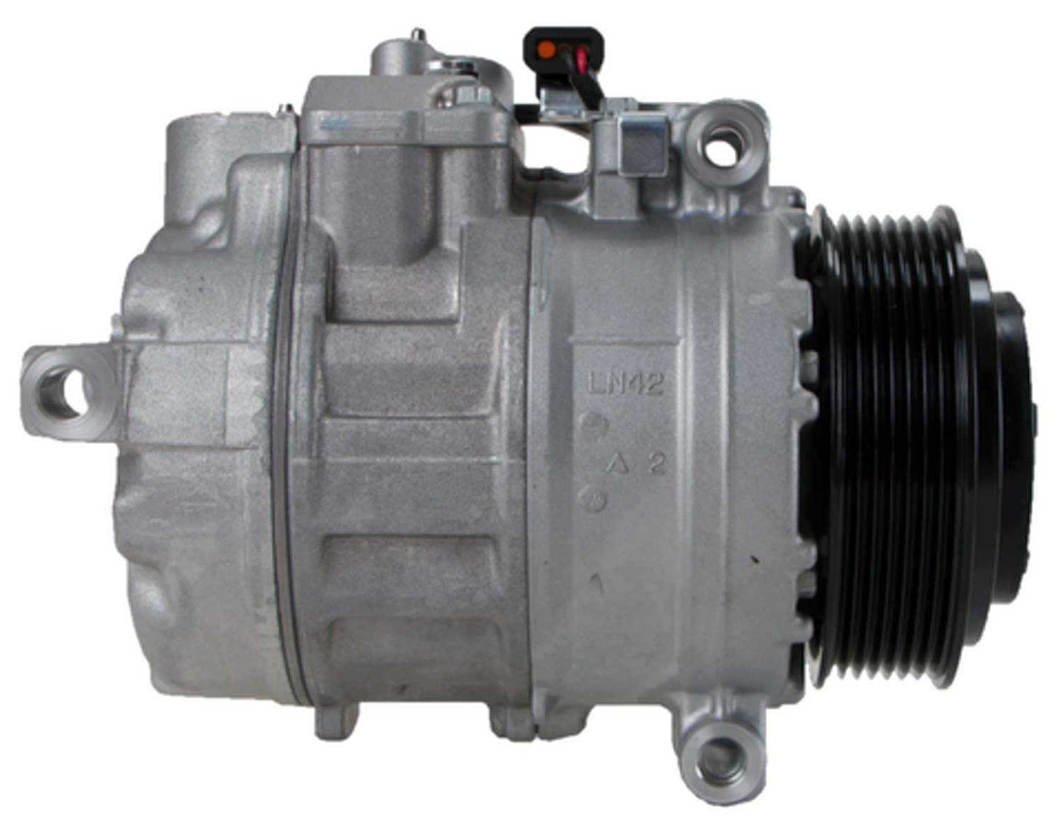 Four Seasons New Nippondenso 7SEU17C Compressor w/ Clutch 168352