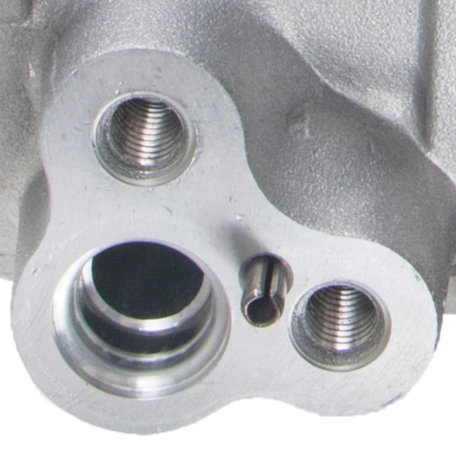 Four Seasons New Halla DVE16 Compressor w/ Clutch 168356