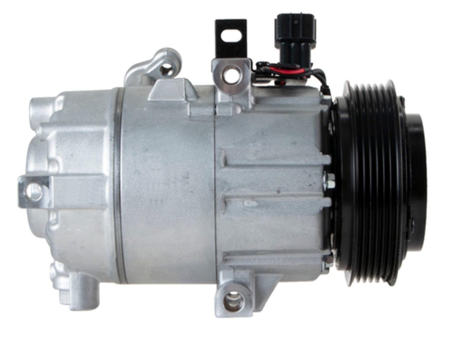 Four Seasons New Nippondenso VS14E Compressor w/ Clutch 168374