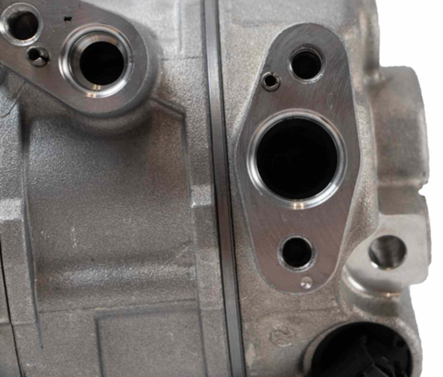 Four Seasons New Halla DVE14 Compressor w/ Clutch 178346
