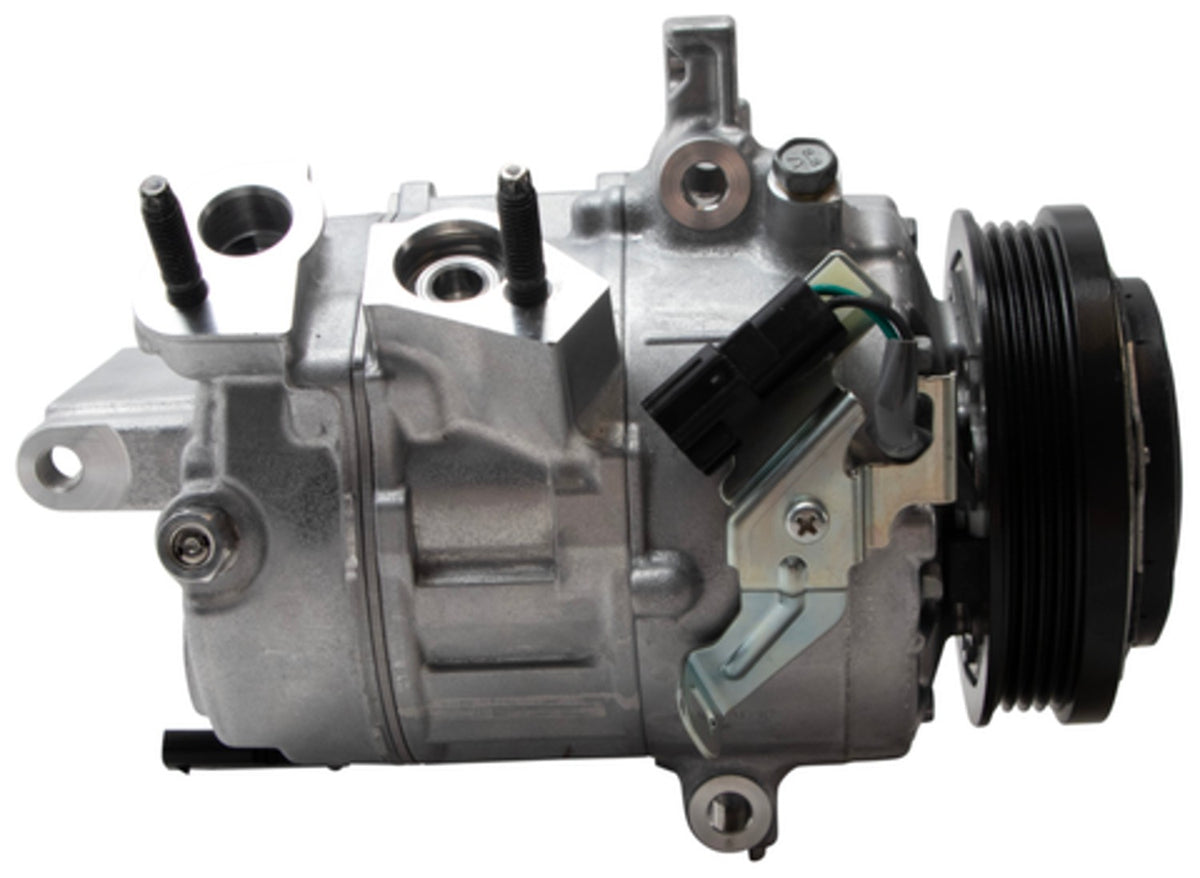 Four Seasons New Nippondenso 7SAS17C Compressor w/ Clutch 178356