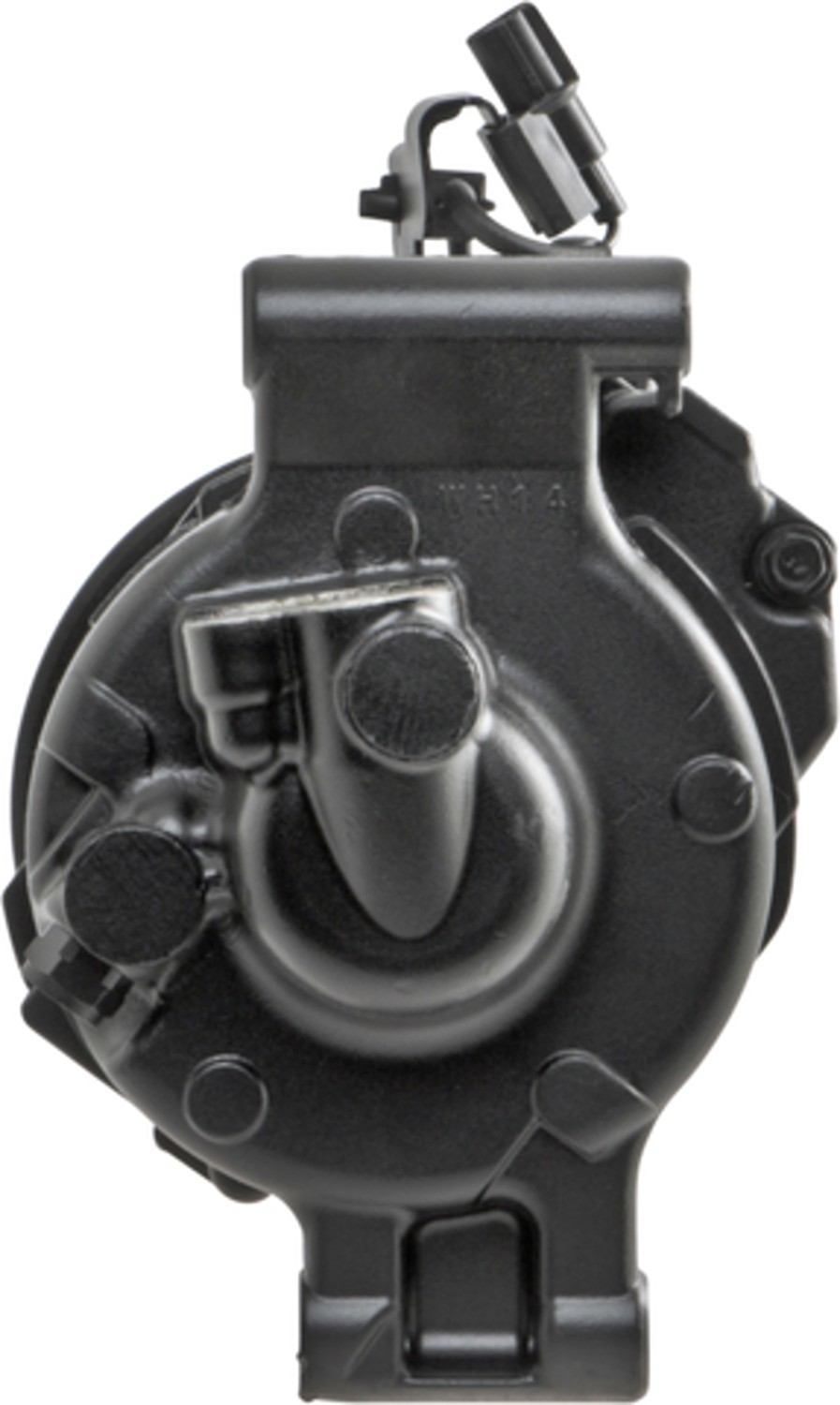 Four Seasons Reman Nippondenso 10SRE18C Compressor w/ Clutch 197303