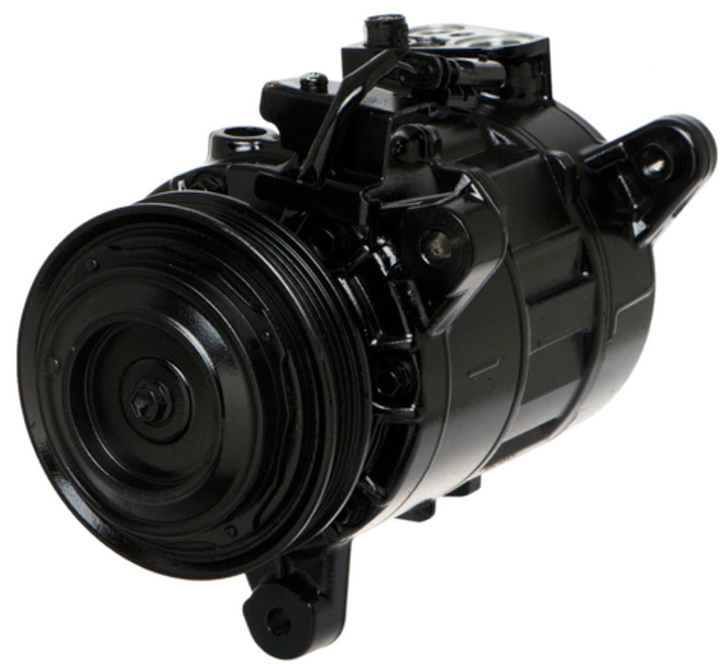 Four Seasons Reman Nippondenso 7SAS18A Compressor w/ Clutch 197333