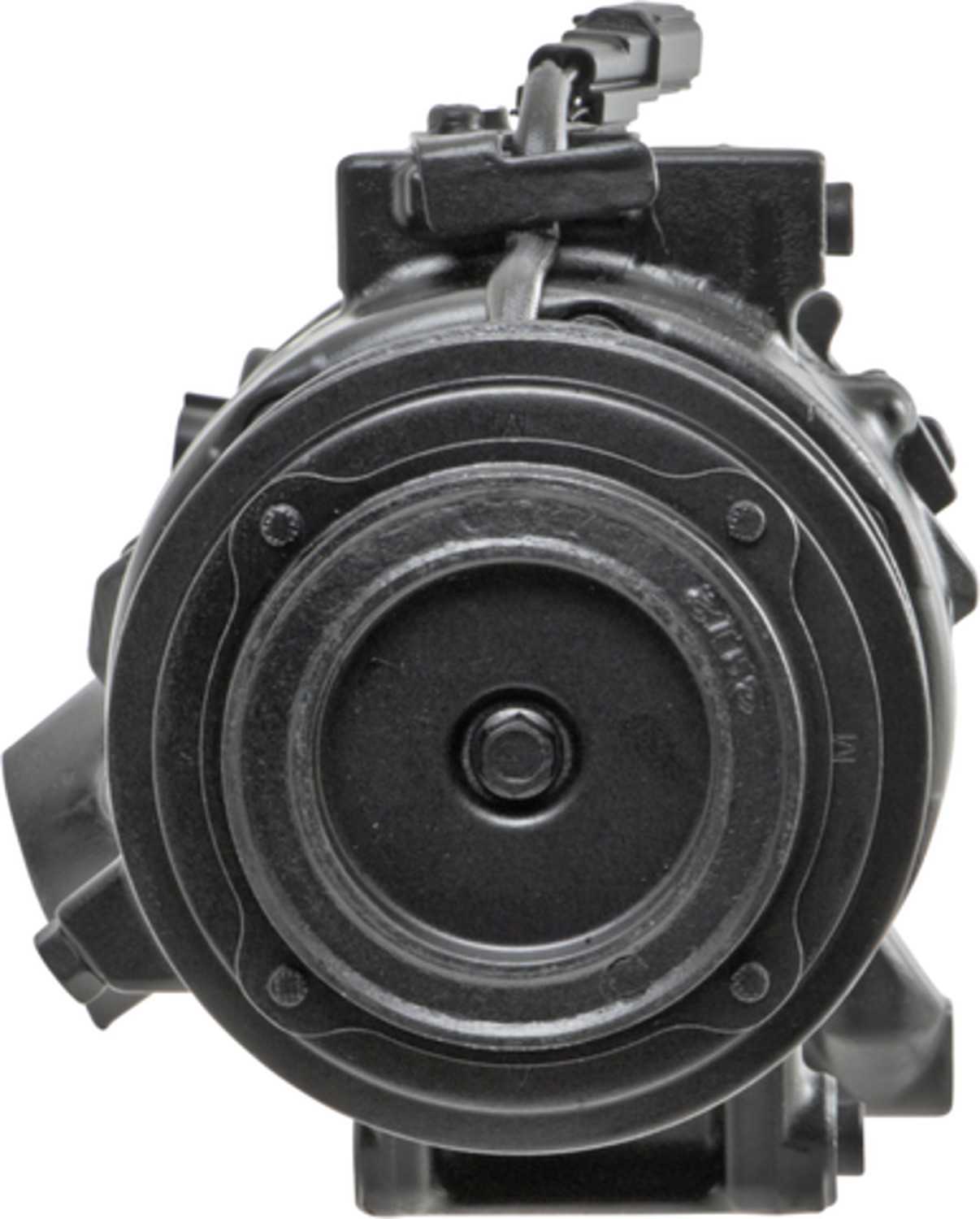 Four Seasons Reman Nippondenso 7SBH17 Compressor w/ Clutch 197357