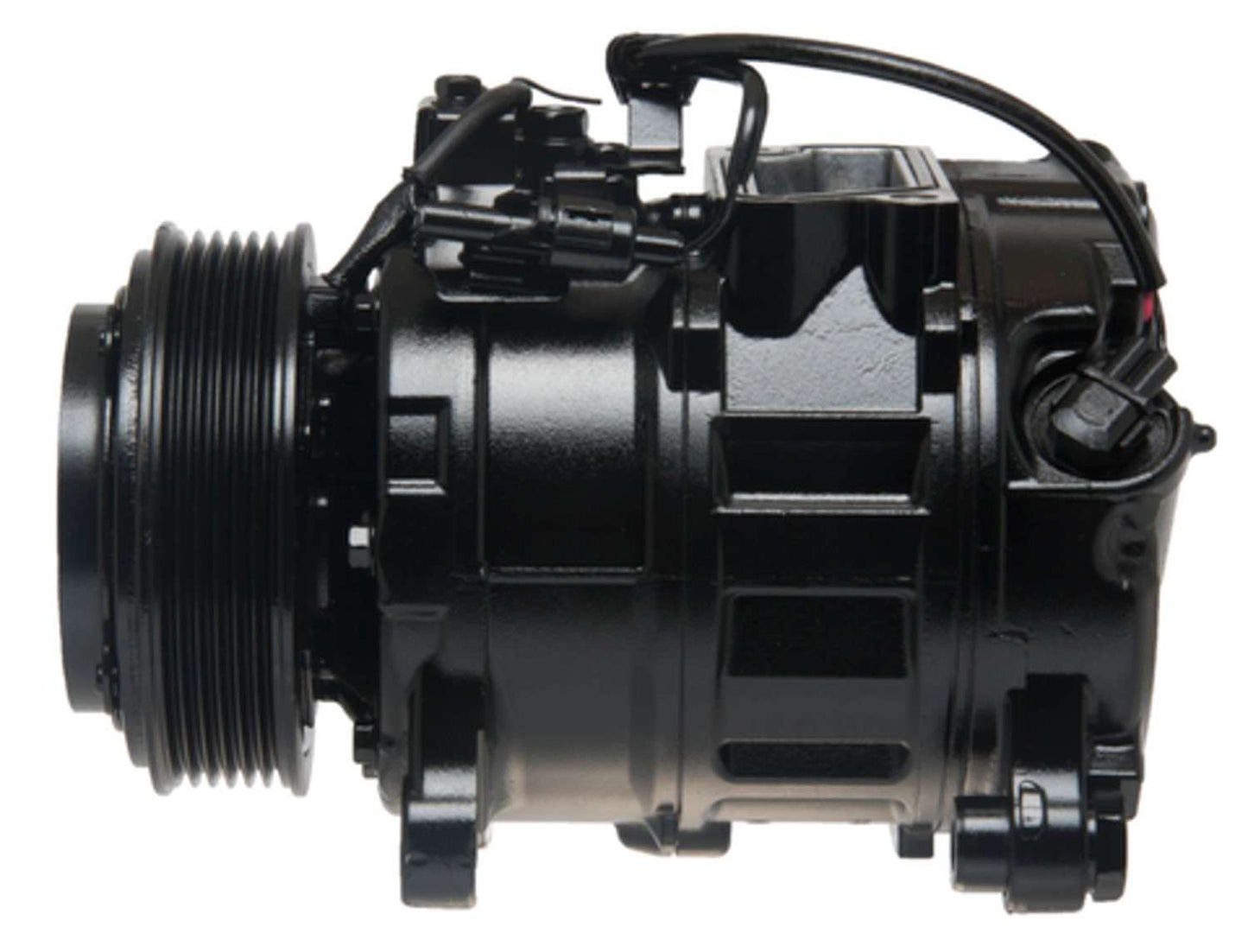 Four Seasons Reman Nippondenso 7SBU17C Compressor w/ Clutch 197364