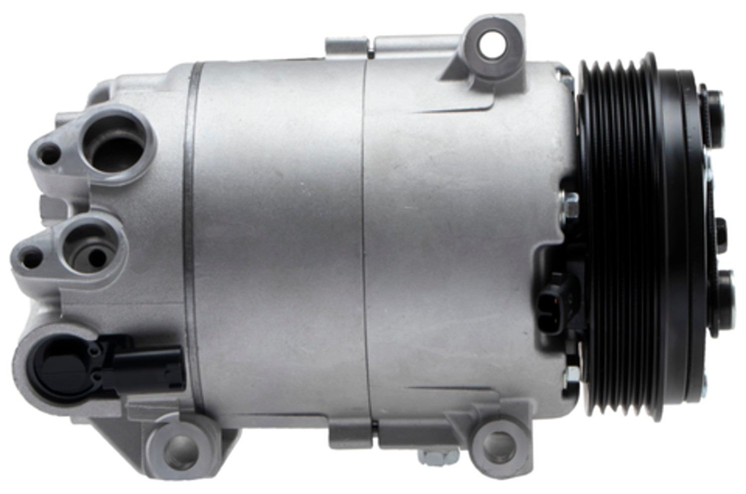 Four Seasons New GM CVC Compressor w/ Clutch 198278