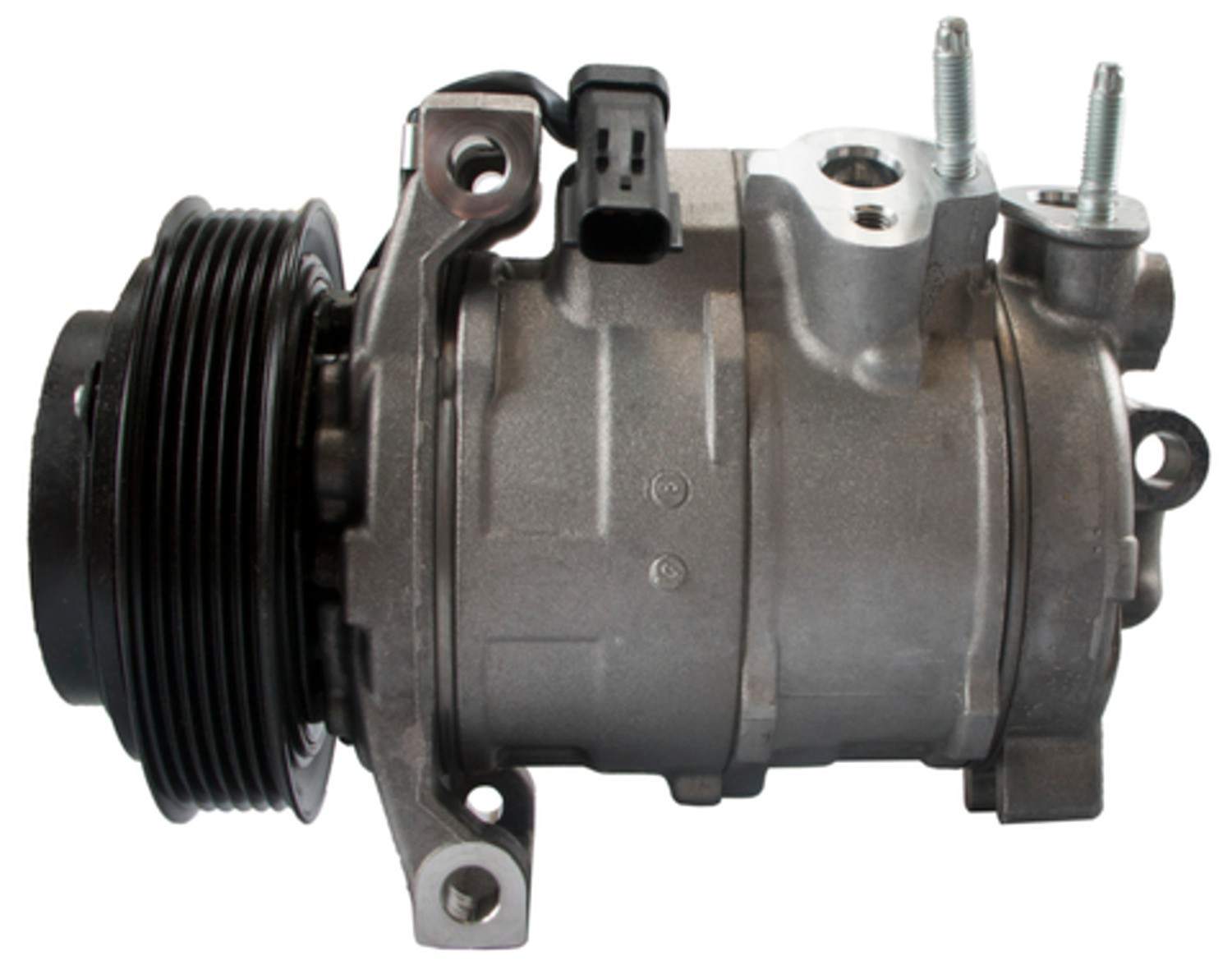 Four Seasons New Nippondenso 10SRE20C Compressor w/ Clutch 198338