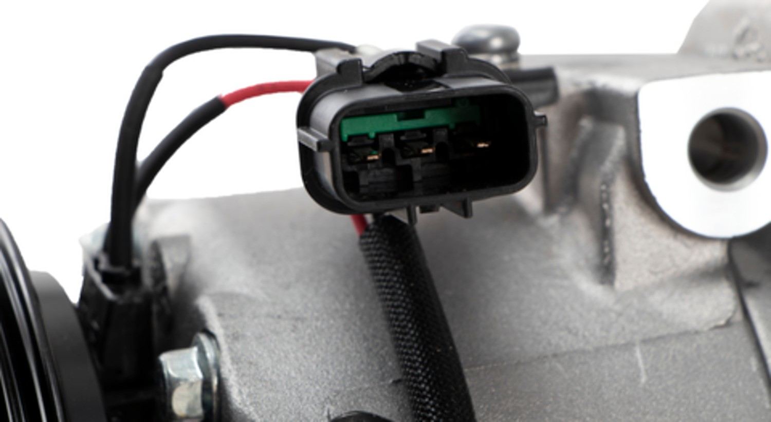 Four Seasons New Halla HCC-VS18 Compressor w/ Clutch 198350