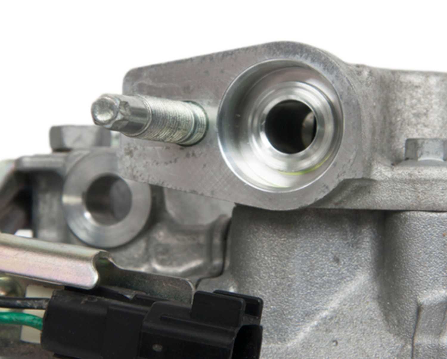 Four Seasons New Nippondenso 7SBH17 Compressor w/ Clutch 198358