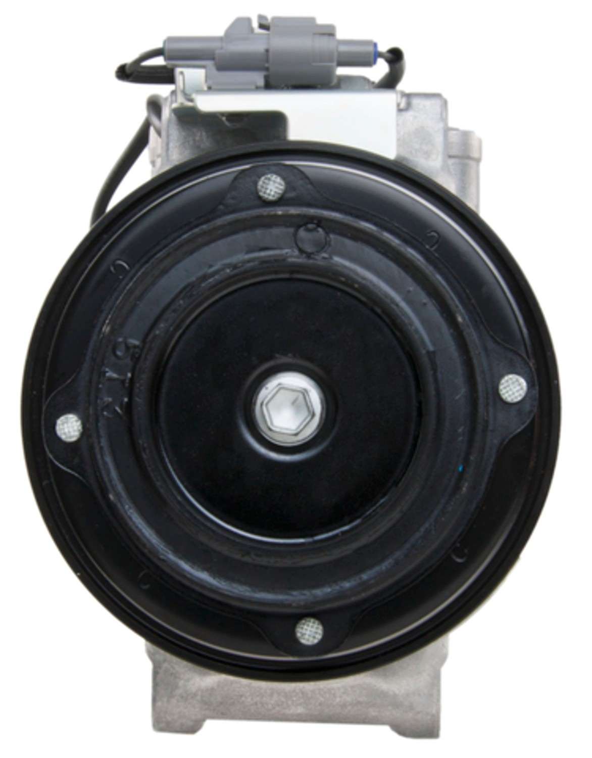 Four Seasons New Nippondenso 7SBU17C Compressor w/ Clutch 198361