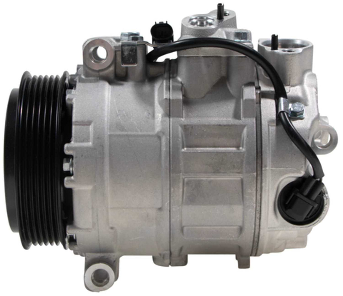 Four Seasons New Nippondenso 7SEU17C Compressor w/ Clutch 198390