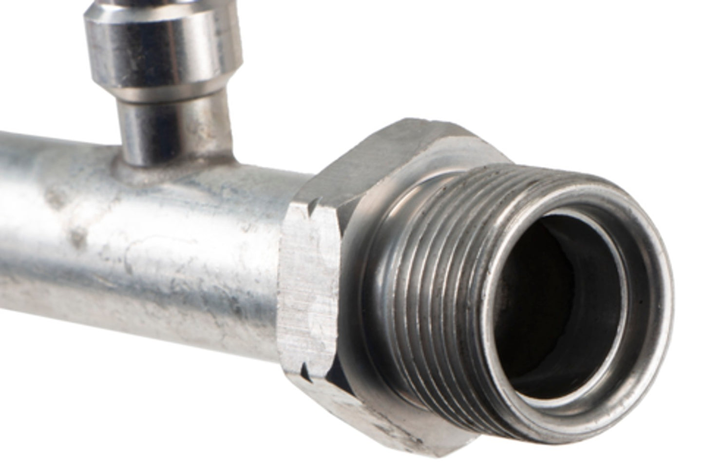 Four Seasons A/C Refrigerant Suction Hose 56138
