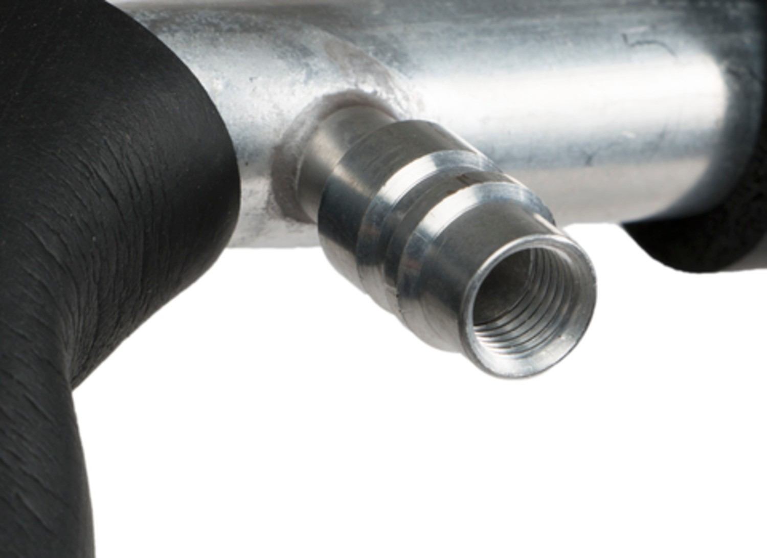 Four Seasons A/C Refrigerant Suction Hose 56872