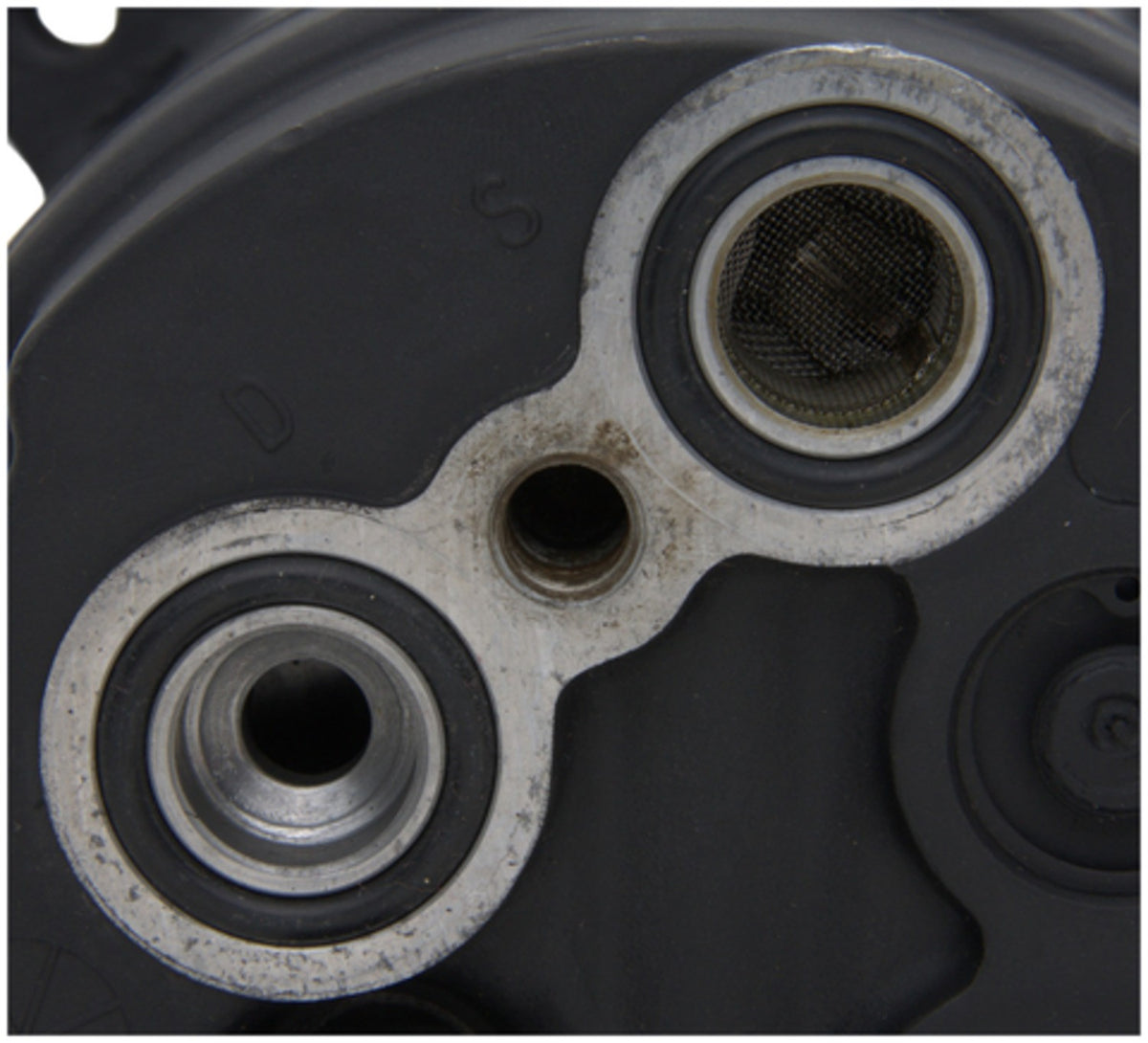 Four Seasons Reman GM V5 Compressor w/ Clutch 57276