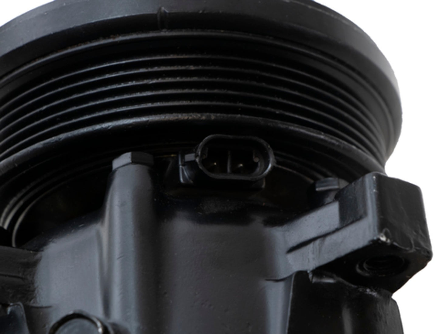 Four Seasons Reman GM V5 Compressor w/ Clutch 57777