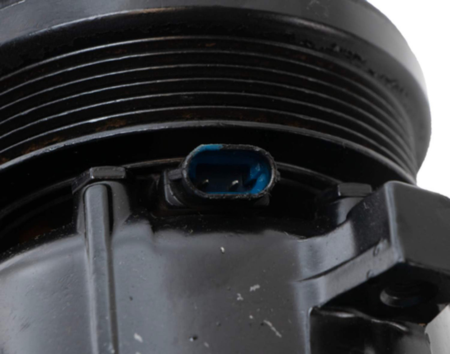 Four Seasons Reman GM V5 Compressor w/ Clutch 57984