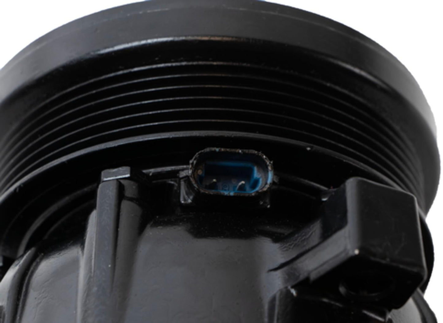 Four Seasons Reman GM V5 Compressor w/ Clutch 57987
