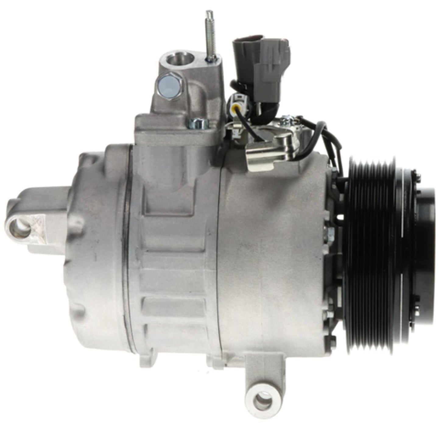 Four Seasons New Nippondenso 7SBU16C Compressor w/ Clutch 58302