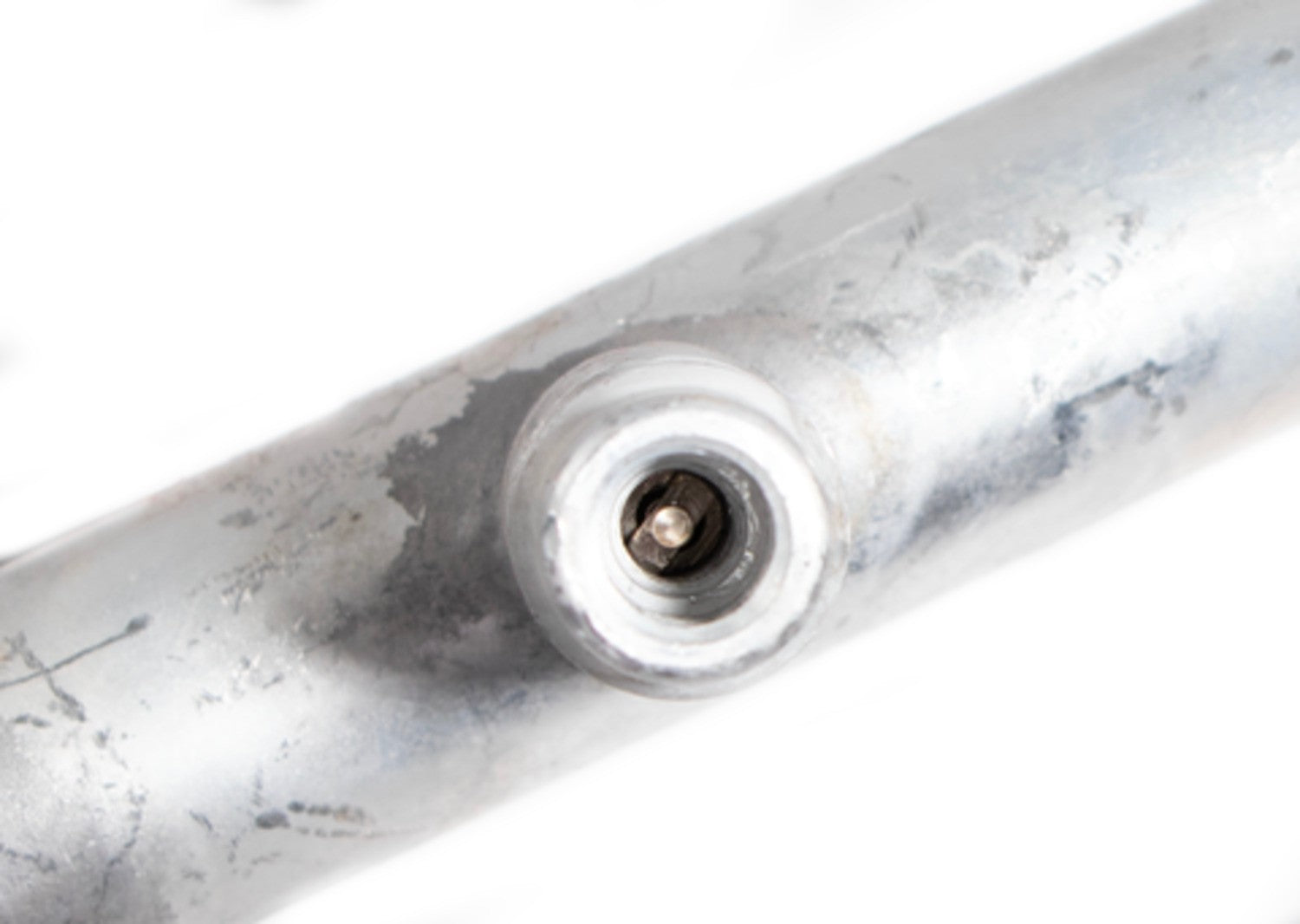 Four Seasons A/C Refrigerant Suction Hose 63083 image 6
