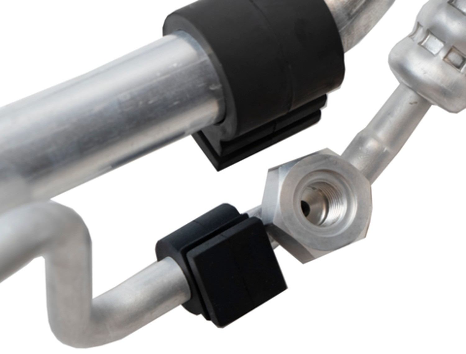 Four Seasons A/C Refrigerant Suction Hose 66522