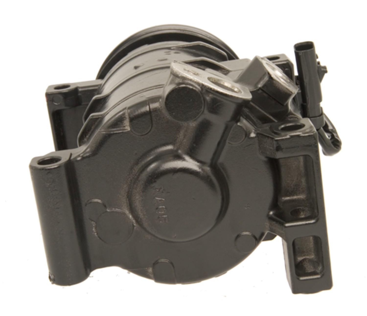 Four Seasons Reman Nippondenso 10SR17C Compressor w/ Clutch 67341