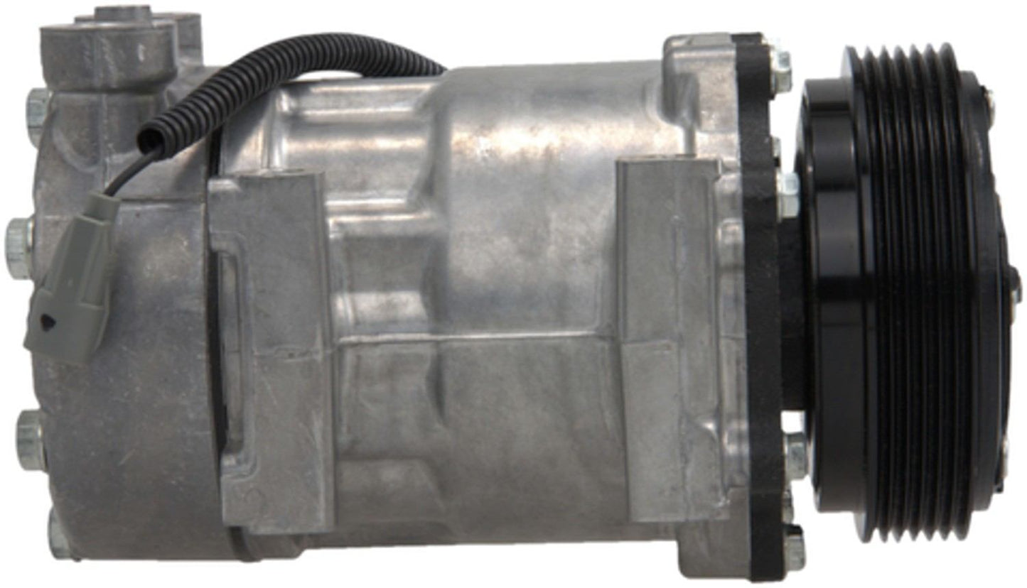 Four Seasons A/C Compressor 67550