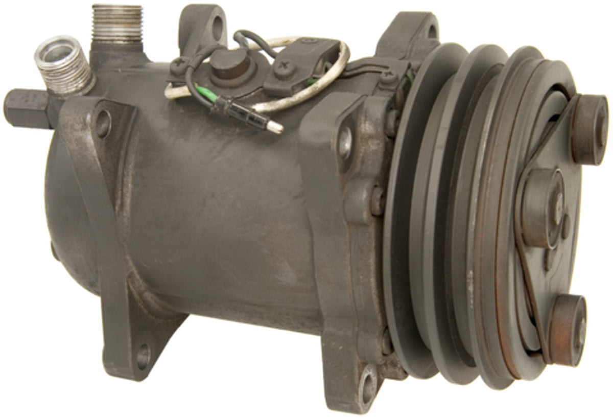 Four Seasons Reman Seiko Seiki SS121DS5 Compressor w/ Clutch 67645