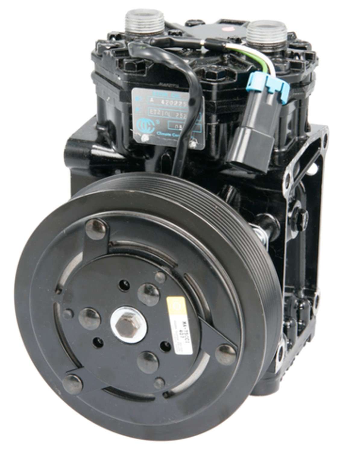 Four Seasons New York 209/210 CCI w/ Clutch 68022