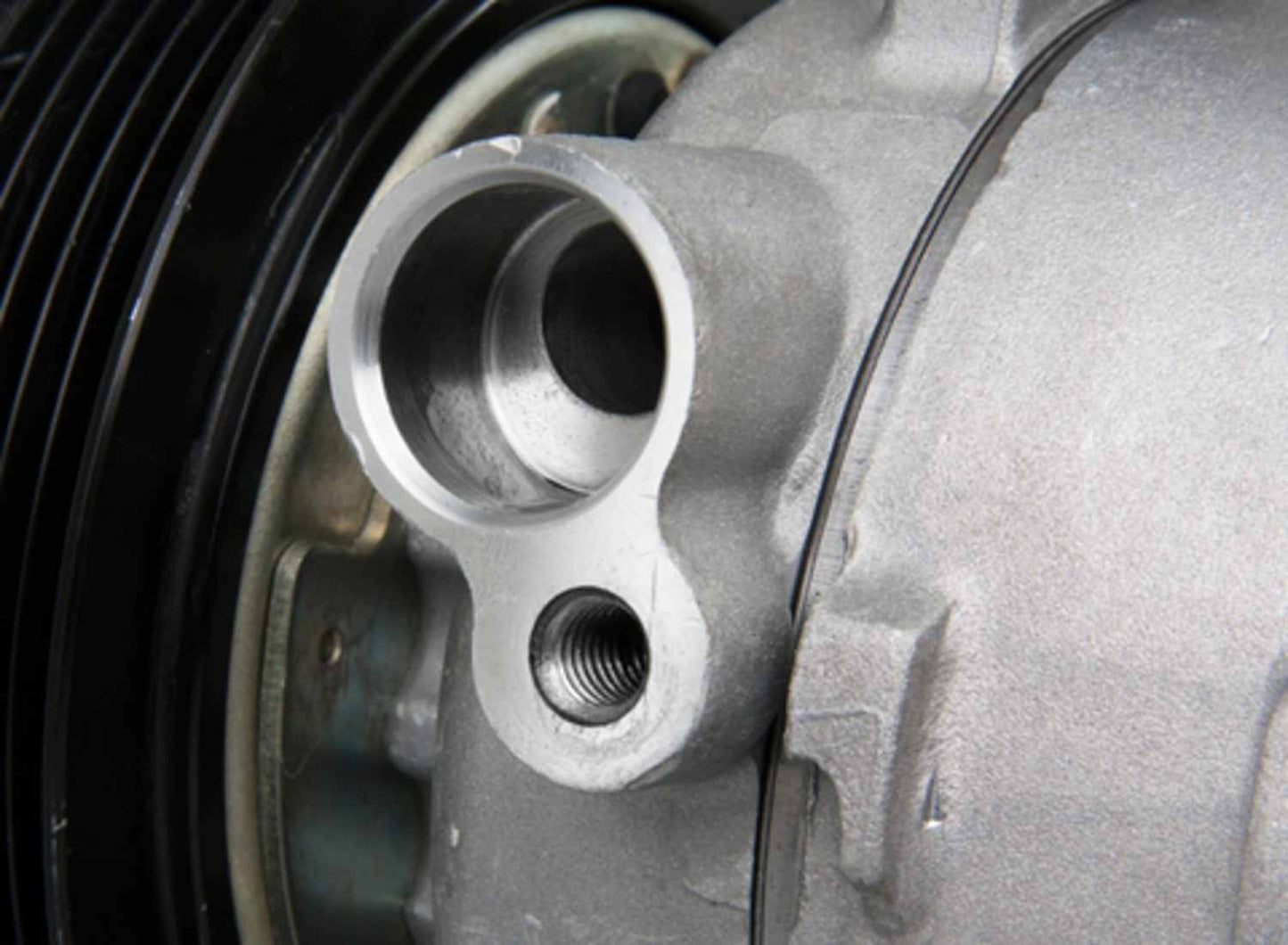Four Seasons New Calsonic CR-14 Compressor w/ Clutch 68457