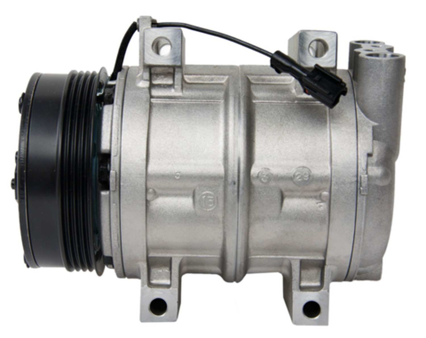 Four Seasons New York-Diesel Kiki-Zexel-Seltec DKS15CH Compressor w/ Clutch 68652
