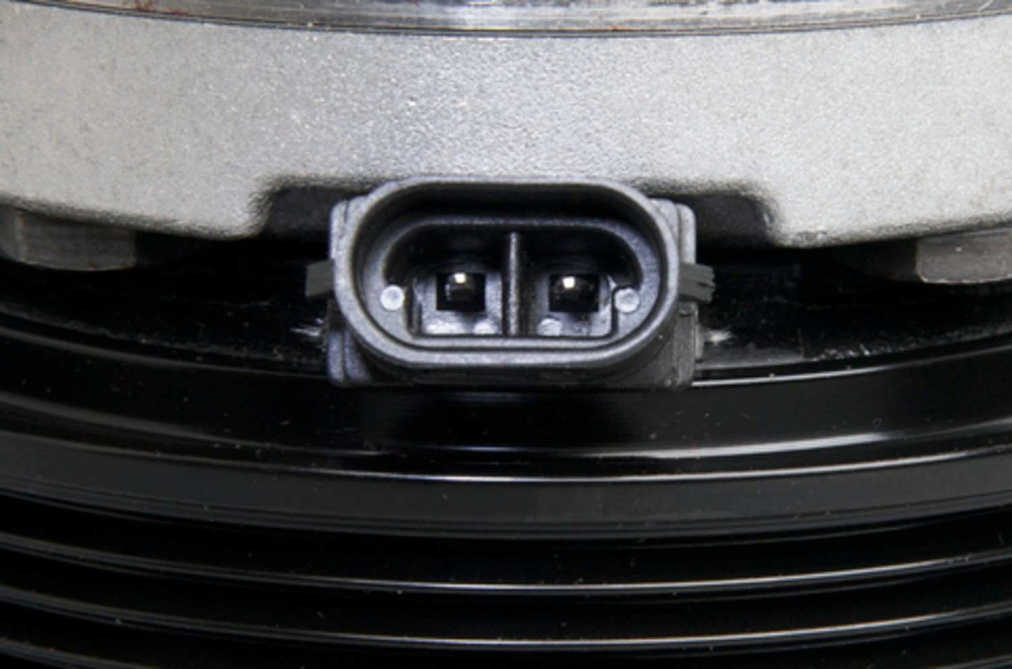 Four Seasons New Delphi SP17 Compressor w/ Clutch 68676
